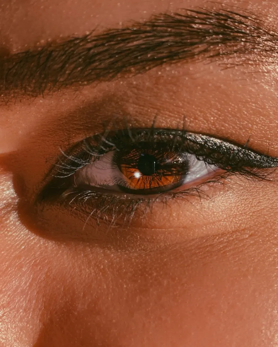 Eyeliner / Dipliner uygulaması